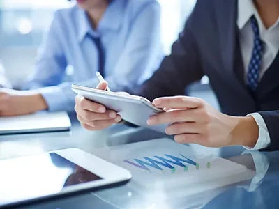 Li an sekirite pou w wè nan rad ki reflete sekirite